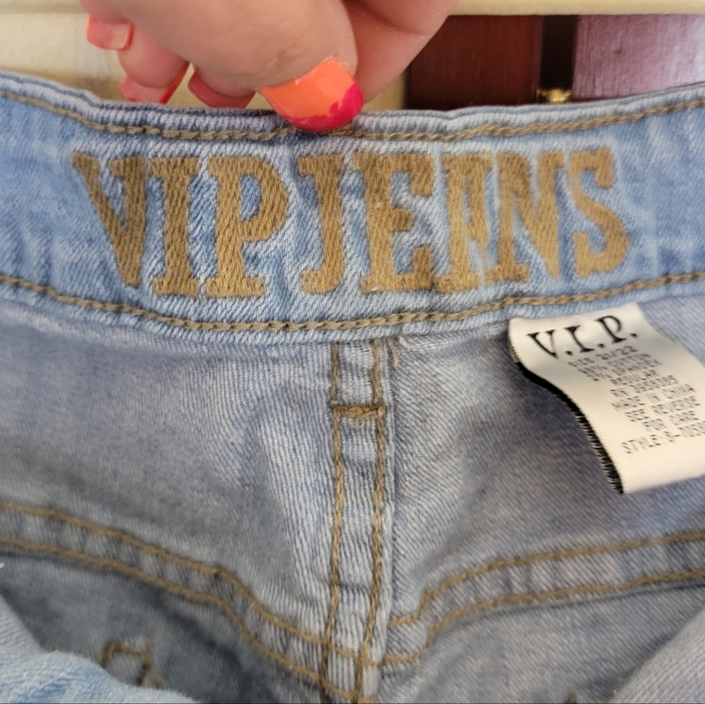 VIP Jean Shorts - Picture 5 of 7